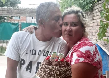 Asesinó a su marido en Navidad, enterró el cadáver en el jardín de su casa y la Justicia la liberó