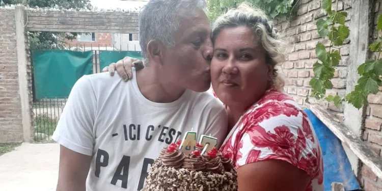 Asesinó a su marido en Navidad, enterró el cadáver en el jardín de su casa y la Justicia la liberó