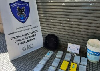 En un confuso episodio, detuvieron con 15 kilos de cocaína a un importante comisario de la Bonaerense