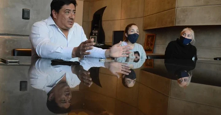 La patada a una moto que terminó con un delivery muerto y tres policías presos