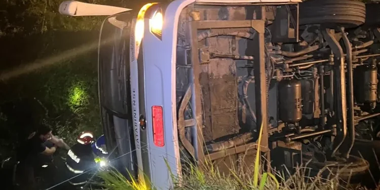 Confirman otros dos muertos misioneros en tragedia de micro en Brasil