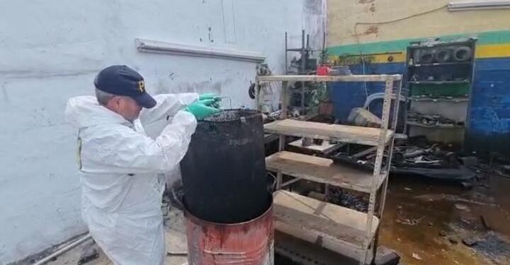 La Policía Federal Argentina clausuró un predio en Ituzaingó por ser altamente peligroso y contaminar el ambiente