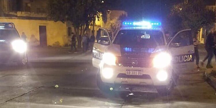 Persecución, tiroteo y un sujeto herido de gravedad