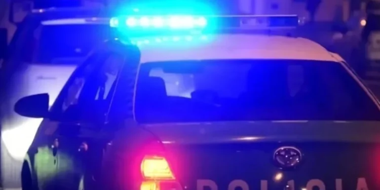 Un policía mató a un presunto delicuente en La Matanza: la familia le incendió el auto en venganza
