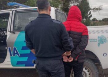 Motociclistas aprehendidos luego de una persecución policial en el Barrio 9 de Julio