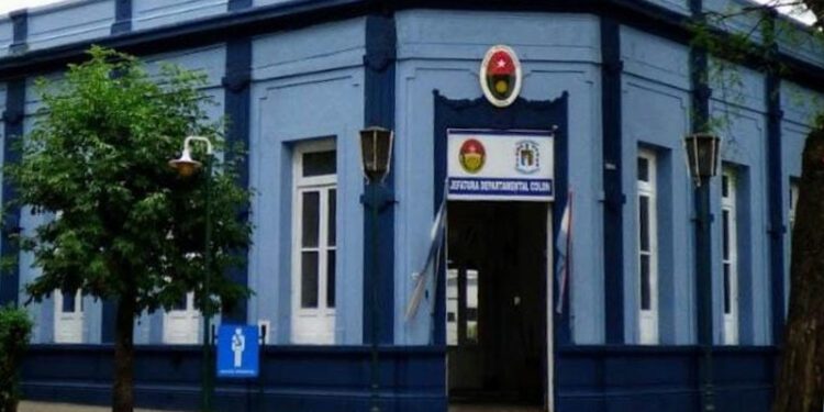 Evadió un control policial con peligrosas maniobras y fue detenido