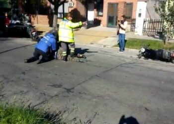 Indignación por el accionar policial en un intento de secuestro de motocicleta