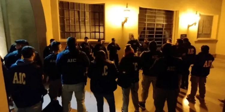 Operativo policial: allanamientos, secuestros y detenidos en Venado Tuerto