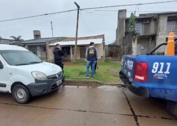 Tras requisas domiciliarias, personal policial detuvo a un vecino. Lo acusan de robo
