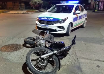 Una persecución policial terminó con un patrullero chocado y un detenido