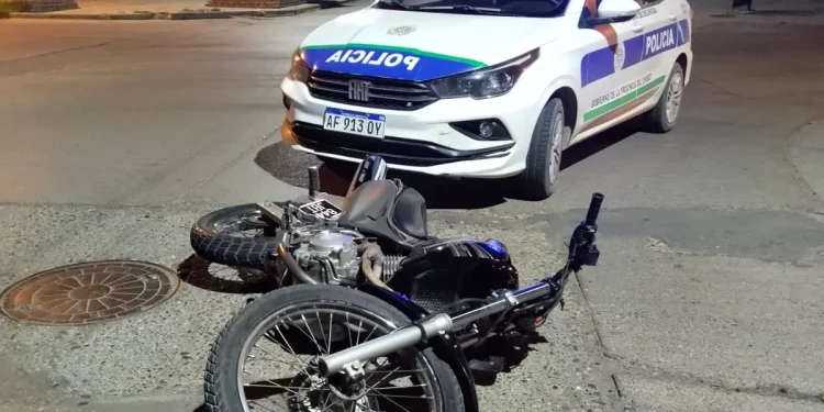 Una persecución policial terminó con un patrullero chocado y un detenido