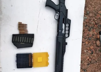 Intervención policial por amenazas con armas de grueso calibre