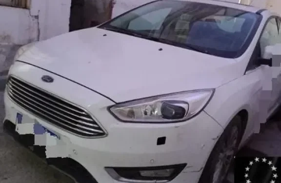 Acción policial rápida y eficaz para recuperar un vehículo robado