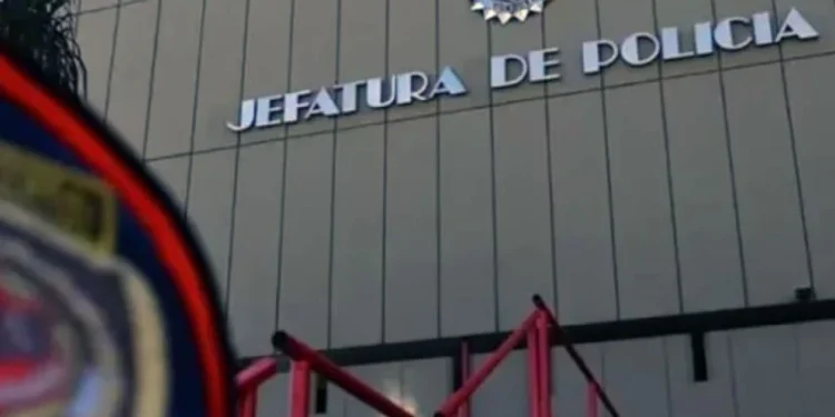 Escándalo por el robo de celulares en una base policial: dos agentes detenidos