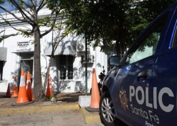 Fuga y recaptura de un preso de la Seccional 8va.: un policía resultó herido
