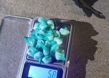 En intenso operativo policial interceptan a un dealer con cocaína