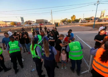 Demorados, niños perdidos y lesionados en el día 3 de la Fiesta de la Manzana 2025 en Roca: el operativo policial