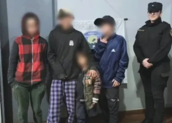Abandonaron a cinco hermanos en una casilla de Posadas: decían que no veían a su mamá hacía tres semanas