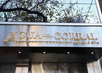 Investigan la muerte de una turista bonaerense que cayó desde el quinto piso de un hotel en el centro de Mendoza