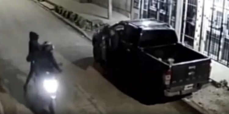 Asesinan a un hombre en Ingeniero Budge y detienen a un sospechoso herido tras el ataque