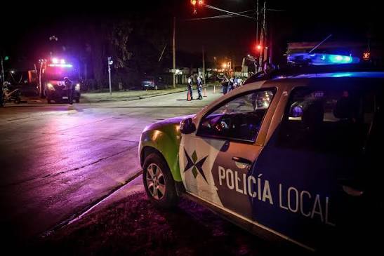 Detuvieron en Versalles a dos delincuentes que cruzaban desde el conurbano para robar camionetas en la Ciudad
