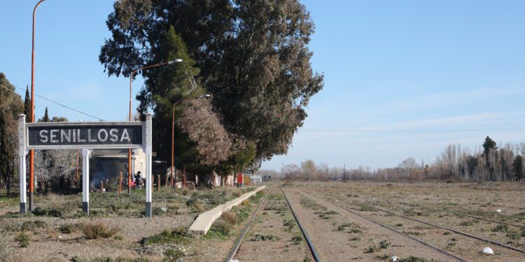 Formulan cargos y dictan prisión preventiva a tres acusados por un brutal homicidio en Senillosa