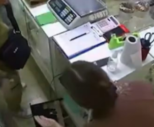 Un delincuente asaltó con una cuchilla a una embarazada en una panadería de Santos Lugares y volvió a robar a dos cuadras