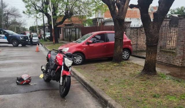 Un custodio de la ministra de Seguridad resultó herido tras un tiroteo con motochorros en González Catán