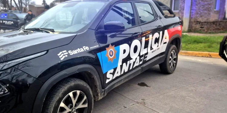 Investigan como femicidio el hallazgo del cuerpo de una mujer asesinada a puñaladas en la zona sur de Rosario